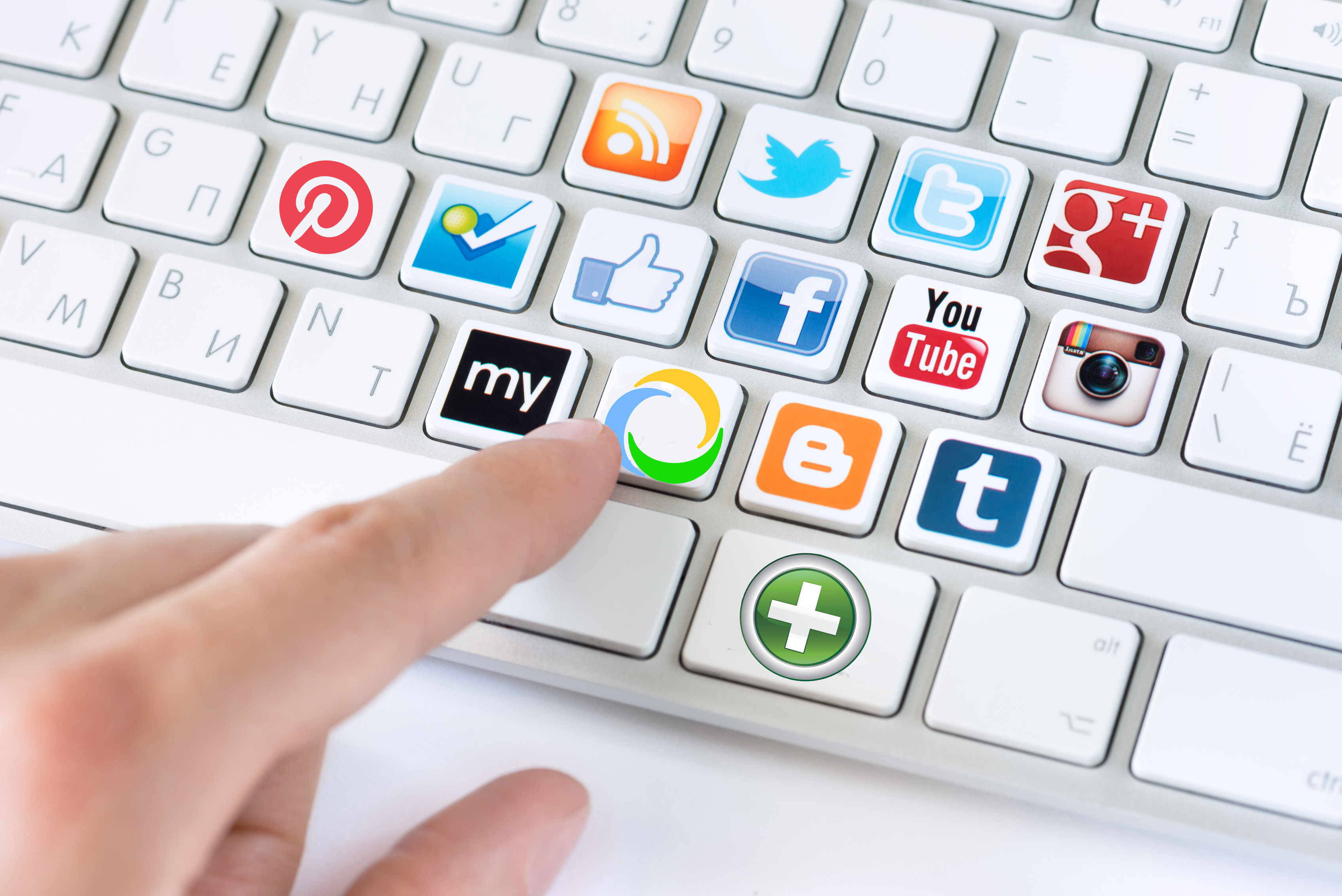 ¿Nos hemos vuelto esclavos de las redes sociales?